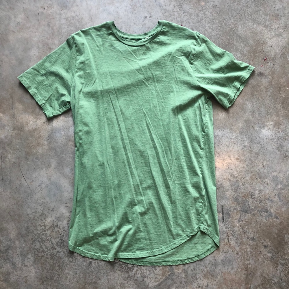 Pac Sun Men’s basic long tee